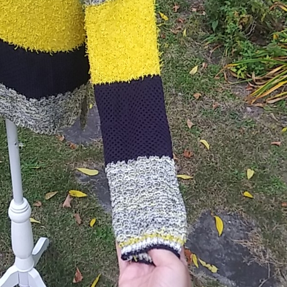 NEW CENY Striped Knit Pullover Sweater - Picture 5 of 9